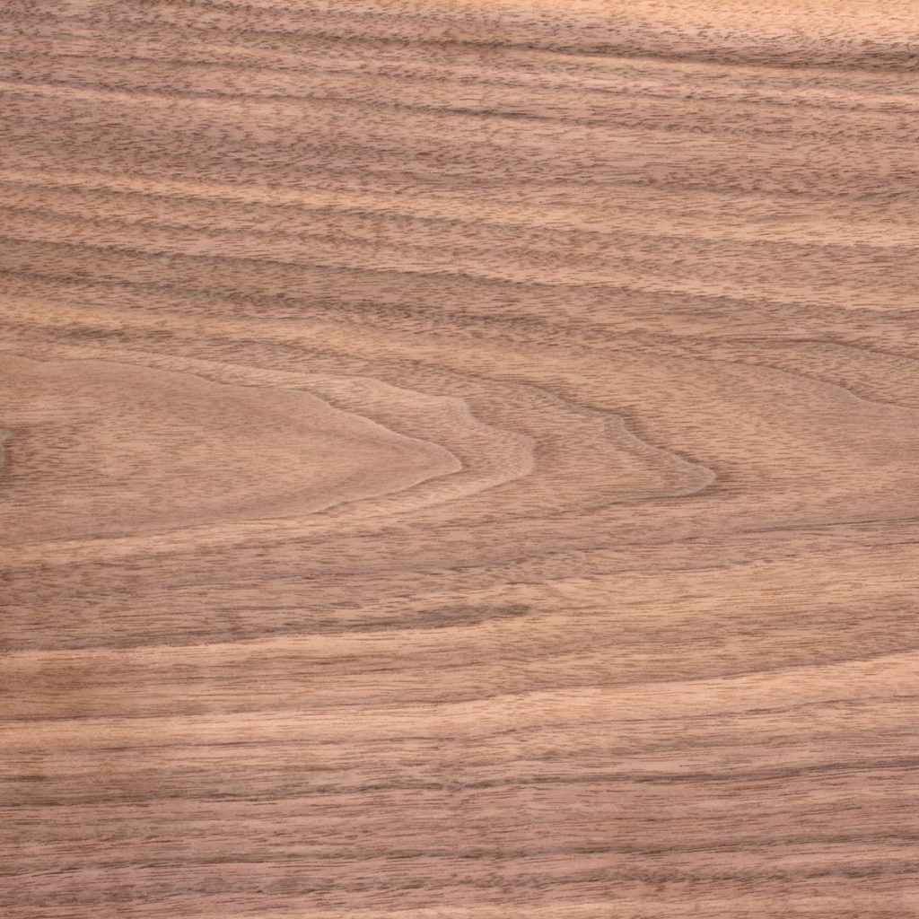 Орех американский