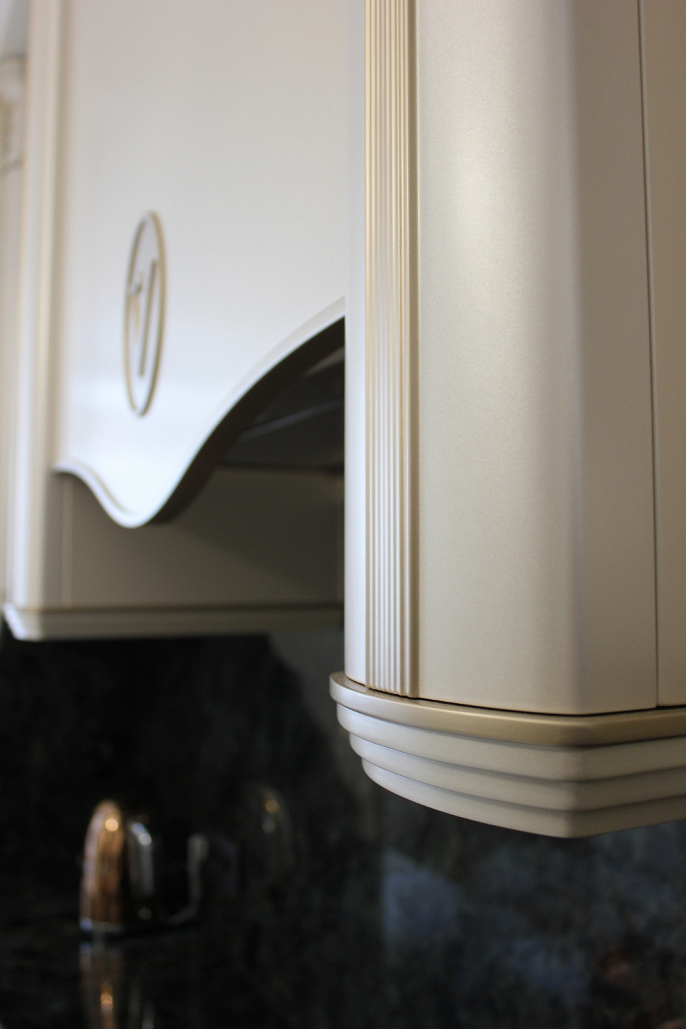 KITCHEN EGO (replica)