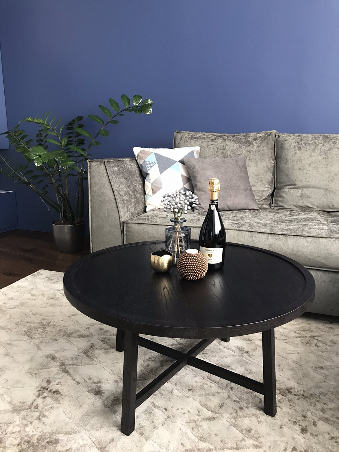 Кофейный столик